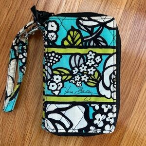 Retired Island Blossom Vera Bradley Cell Holder / Wallet